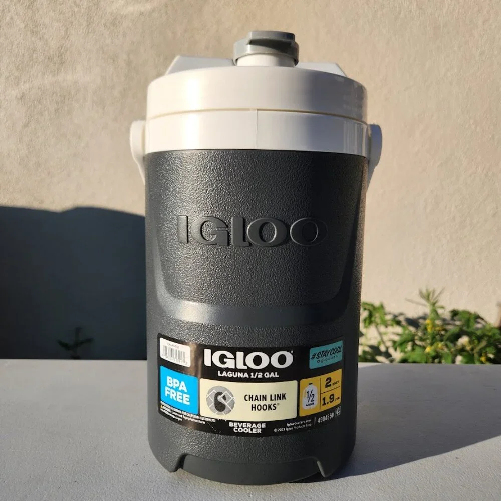 NEW Igloo Half Gallon Tumbler Jug Cooler Beverage Container Thermos 1/2 Gallon S